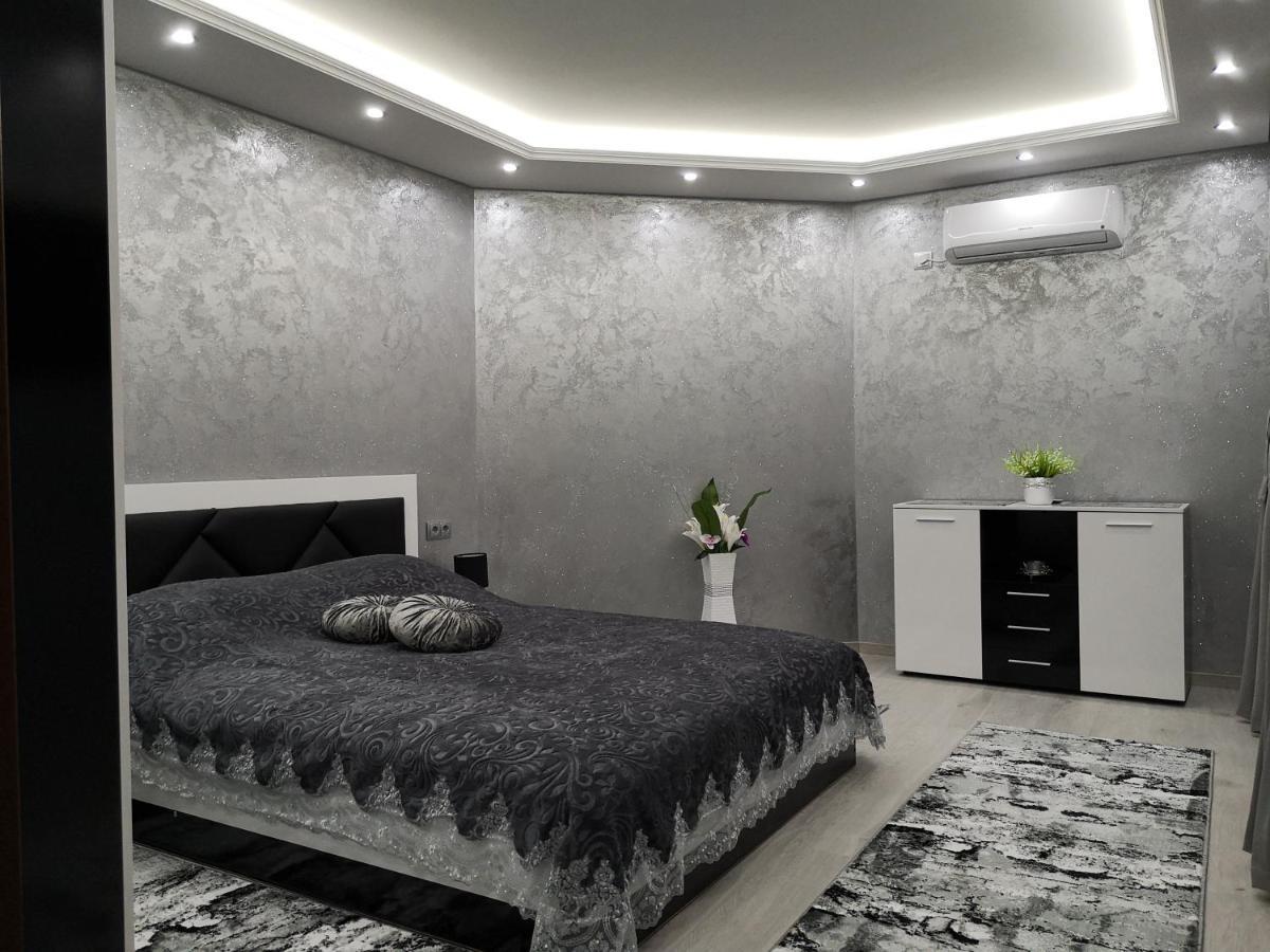 אסנובגראד City Apartments - A Brand New Luxury & Comfy 2 מראה חיצוני תמונה