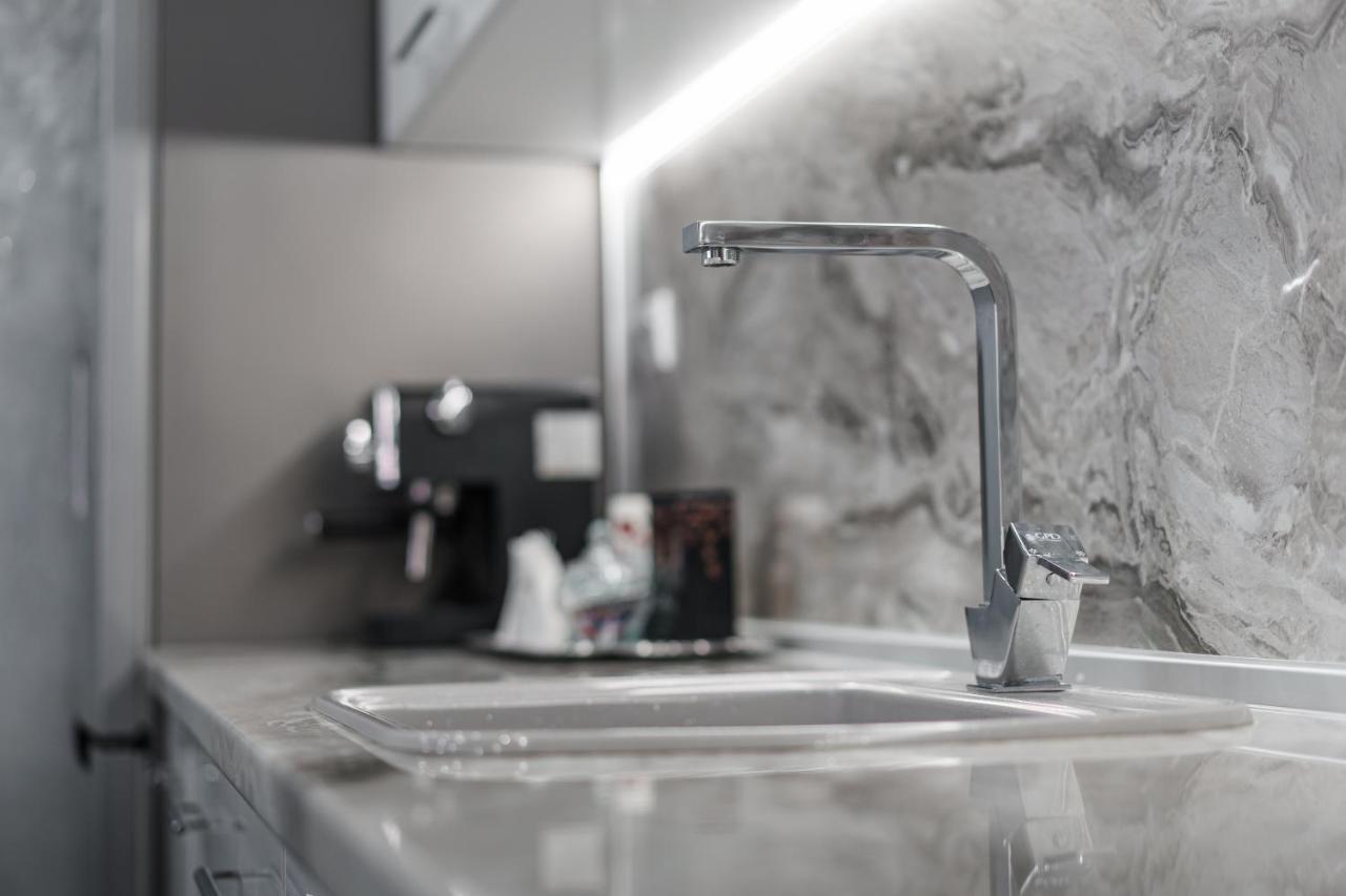 אסנובגראד City Apartments - A Brand New Luxury & Comfy 2 מראה חיצוני תמונה